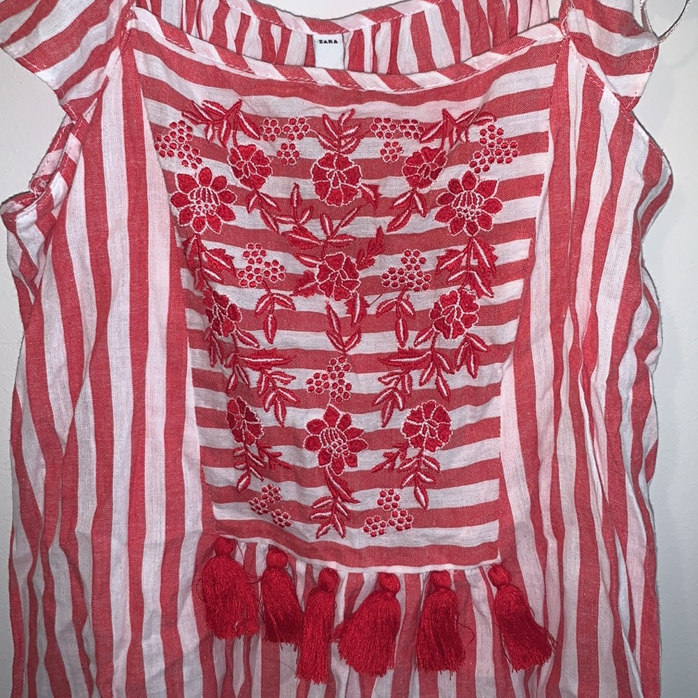 Zara Ruffle Sleeve Top - Picture 3 of 5